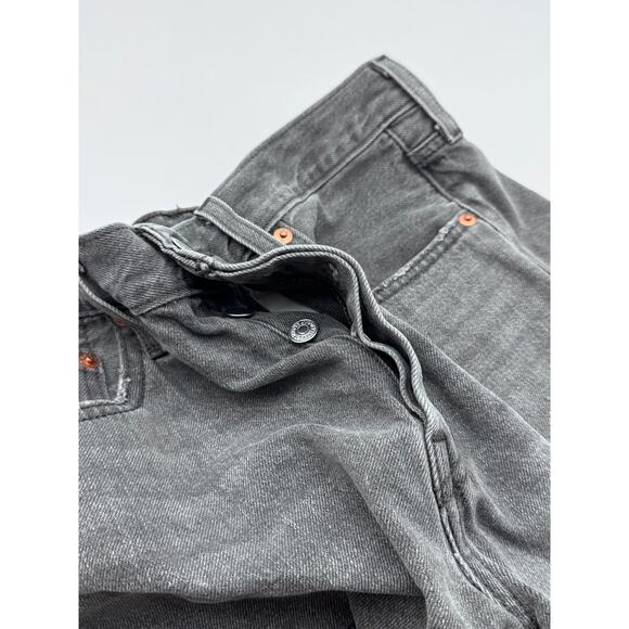 Levi's Womens Distressed Black Cutoff Shorts 28 - Picture 4 of 4